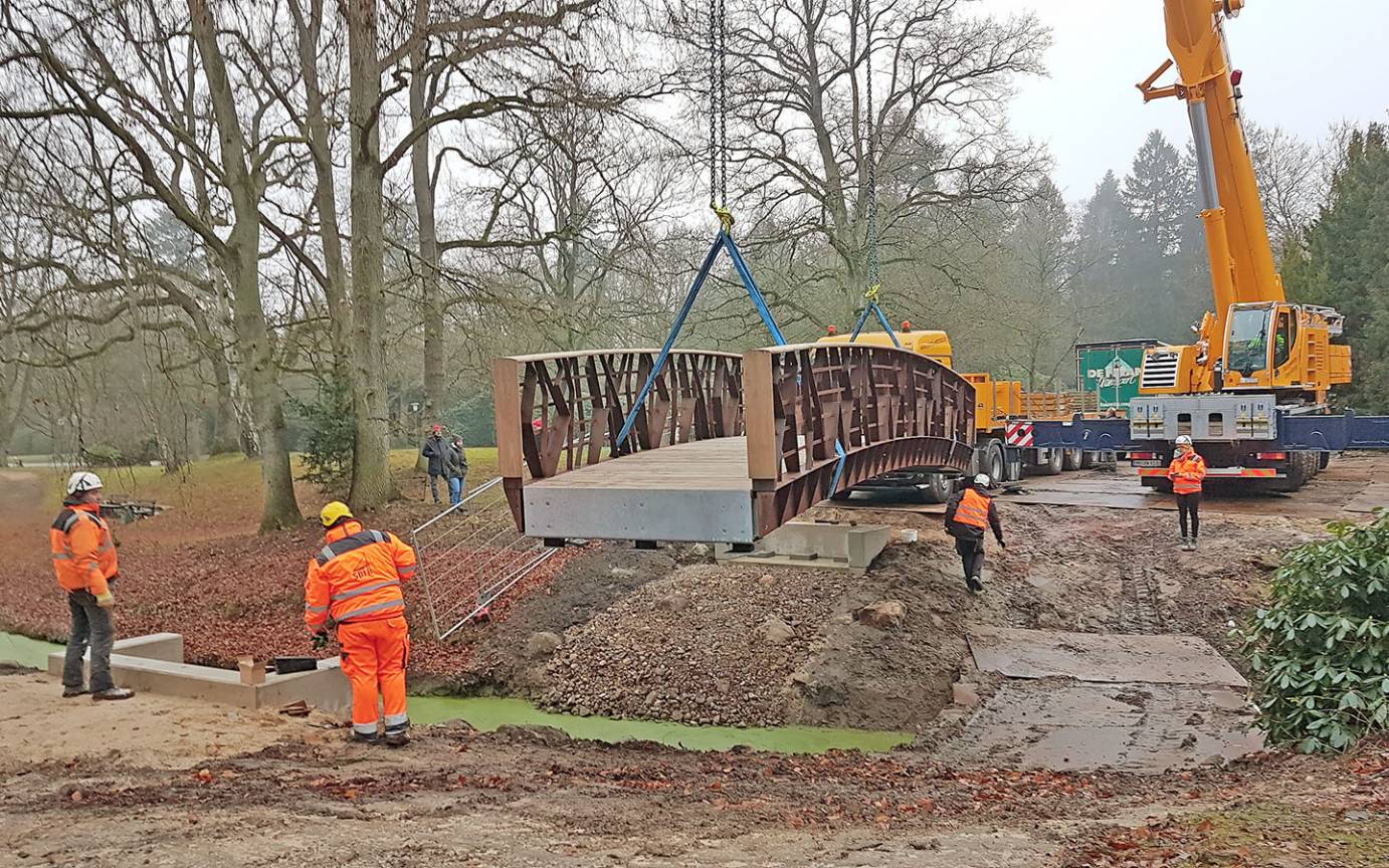 Einhub Südteichbrücke Ohlsdorf