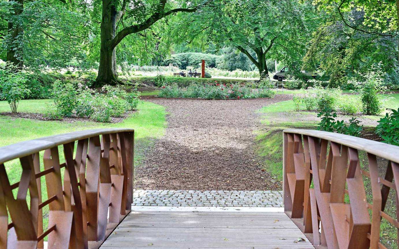 S&uuml;dteichbr&uuml;cke Rosarium Ohlsdorf