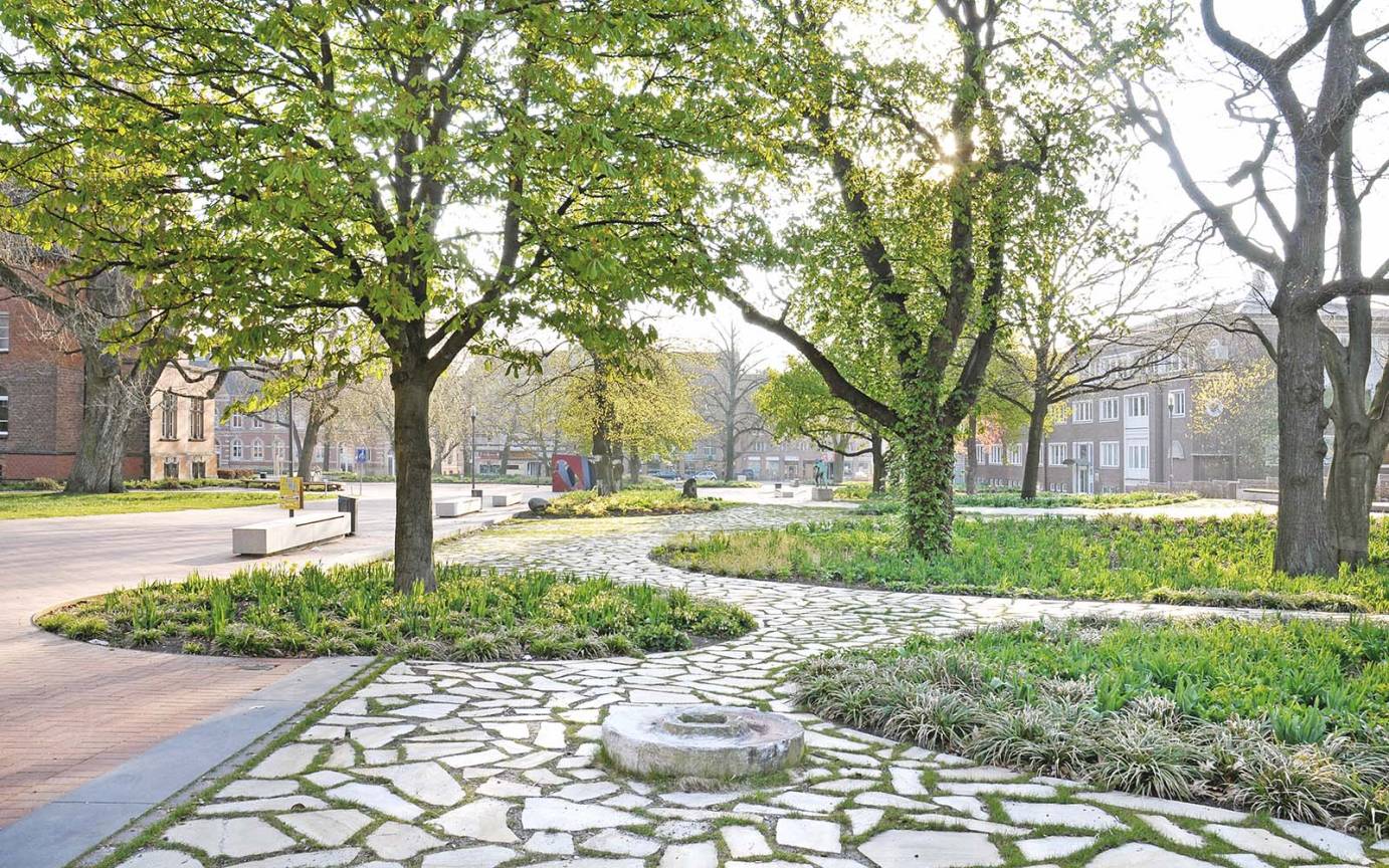 Museumsachse Harburg &Uuml;bergang Museumsachse Rathausplatz Hamburg Harburg