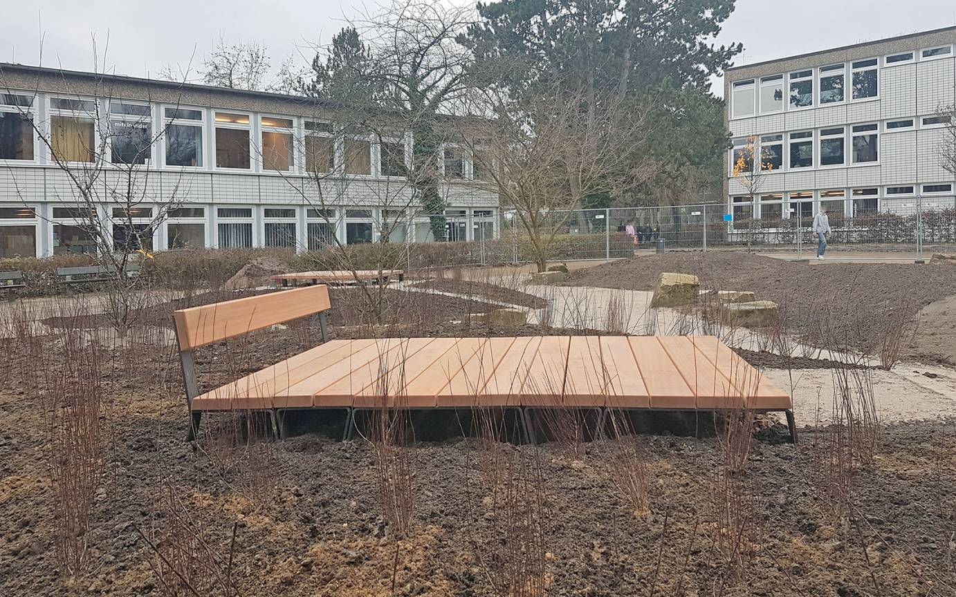 Johannes Brahms Gymnasium Herstellung H&uuml;gellandschaft