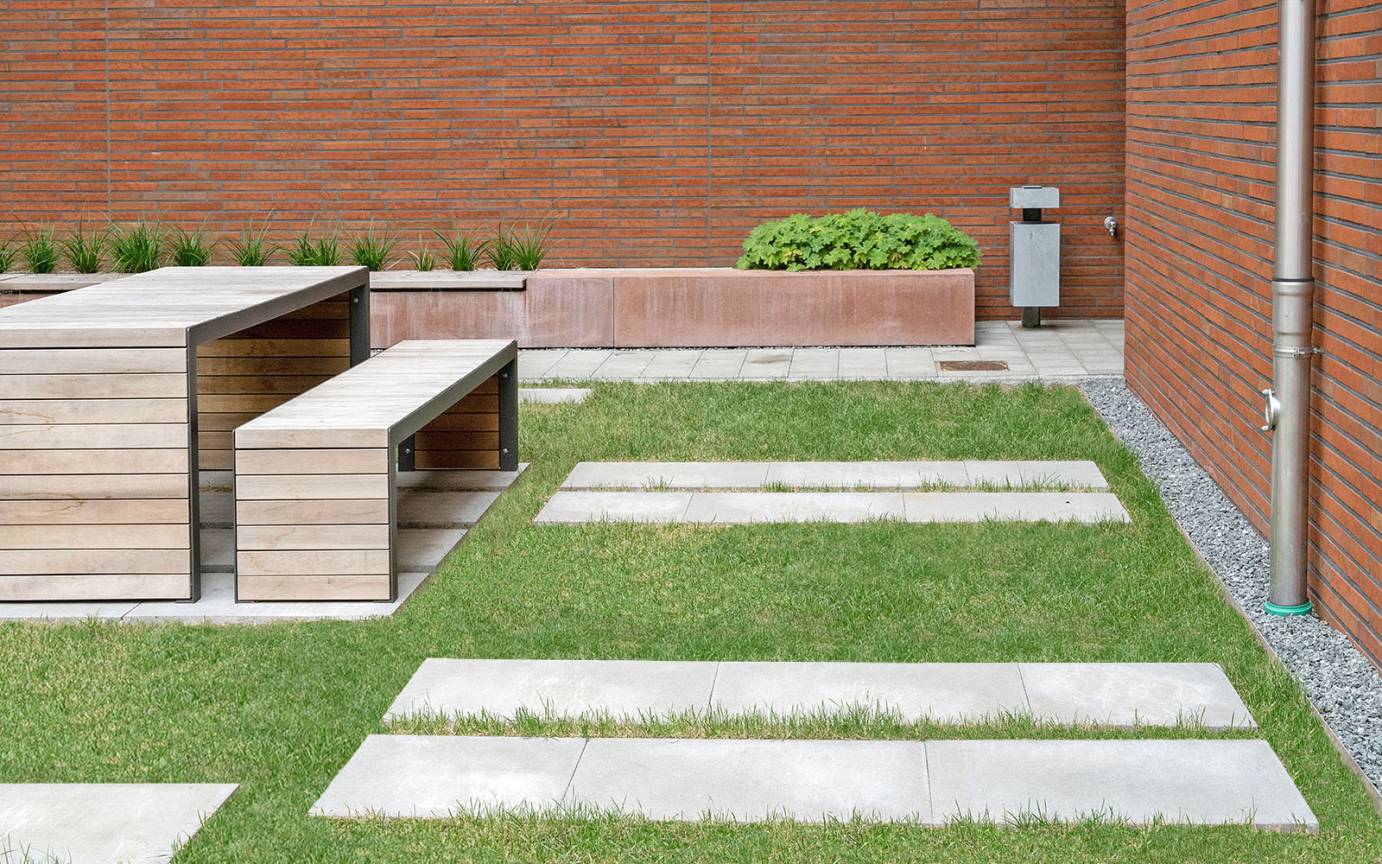 Sophie-Schoop-Weg Sitzgruppe Hochbeete Wohnhof